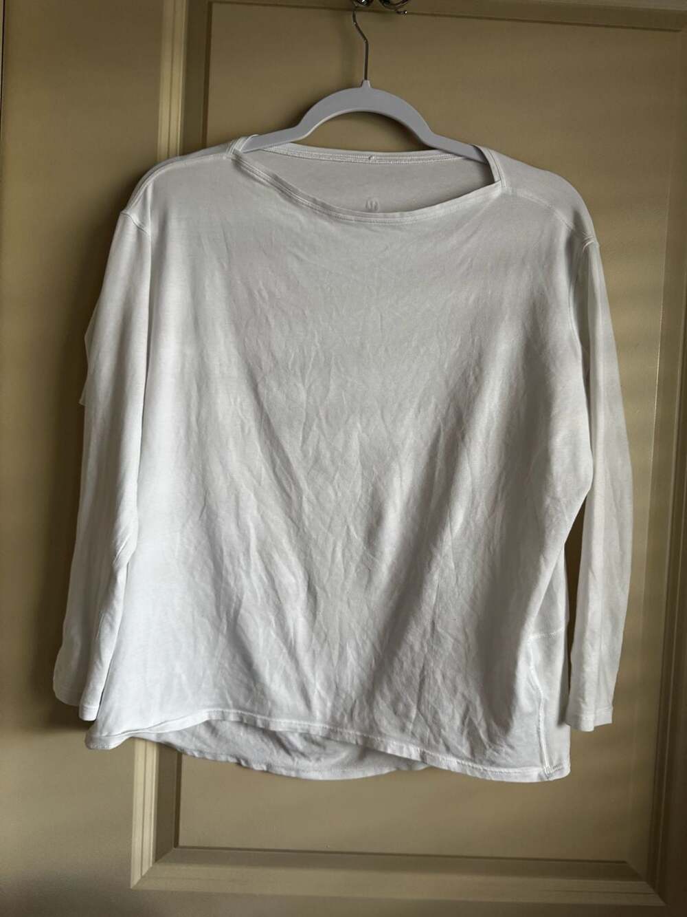 Lululemon Back in Action Long Sleeve Shirt White L